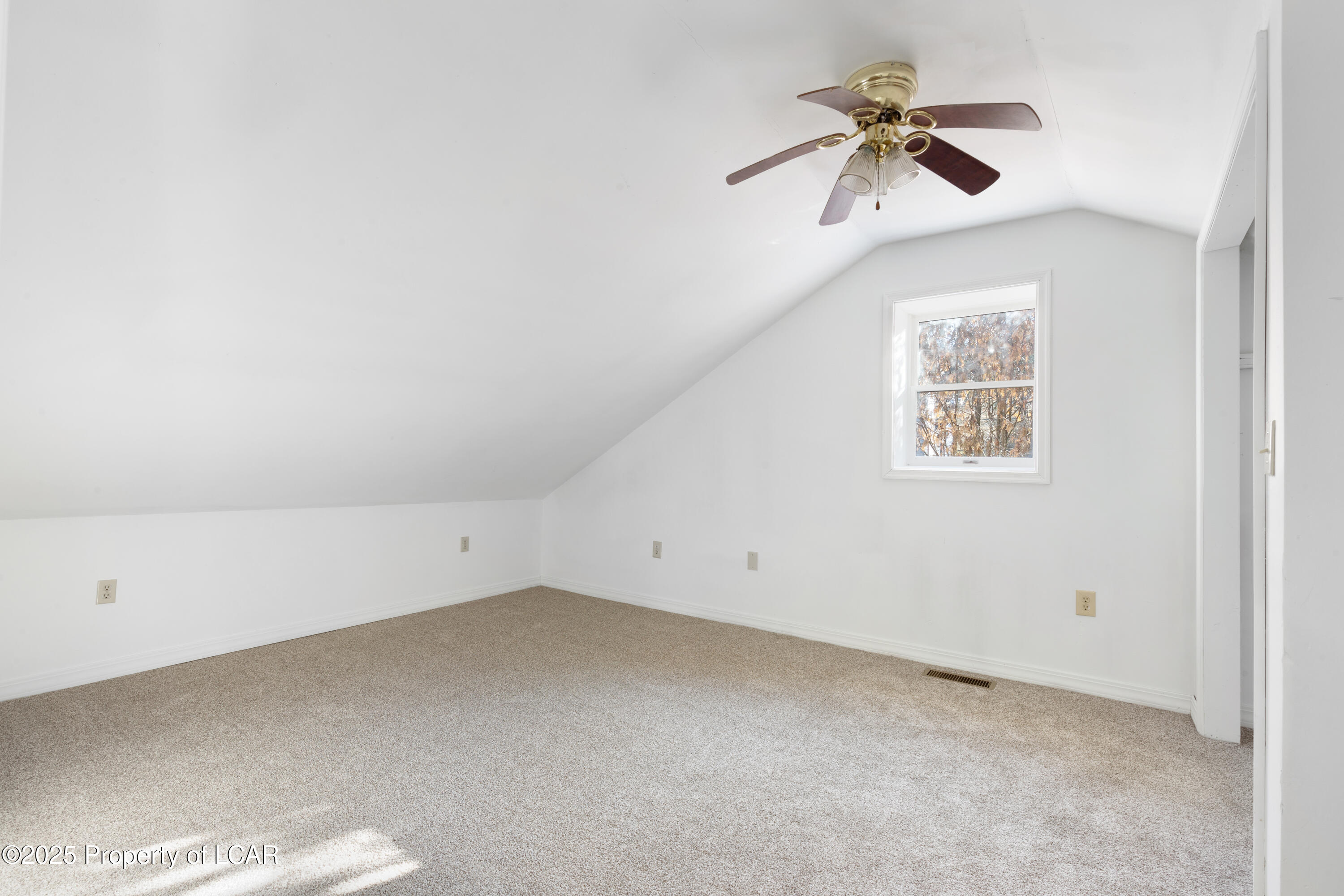 16 N Center Street, Shavertown, Pennsylvania image 21