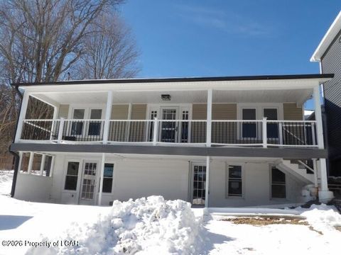 Homes For Sale - 1883 St Rt 29 Highway<br/> Hunlock Creek, PA 18621