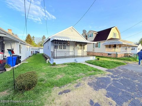 Homes For Sale - 428 Dexter Avenue<br/> Scranton, PA 18504