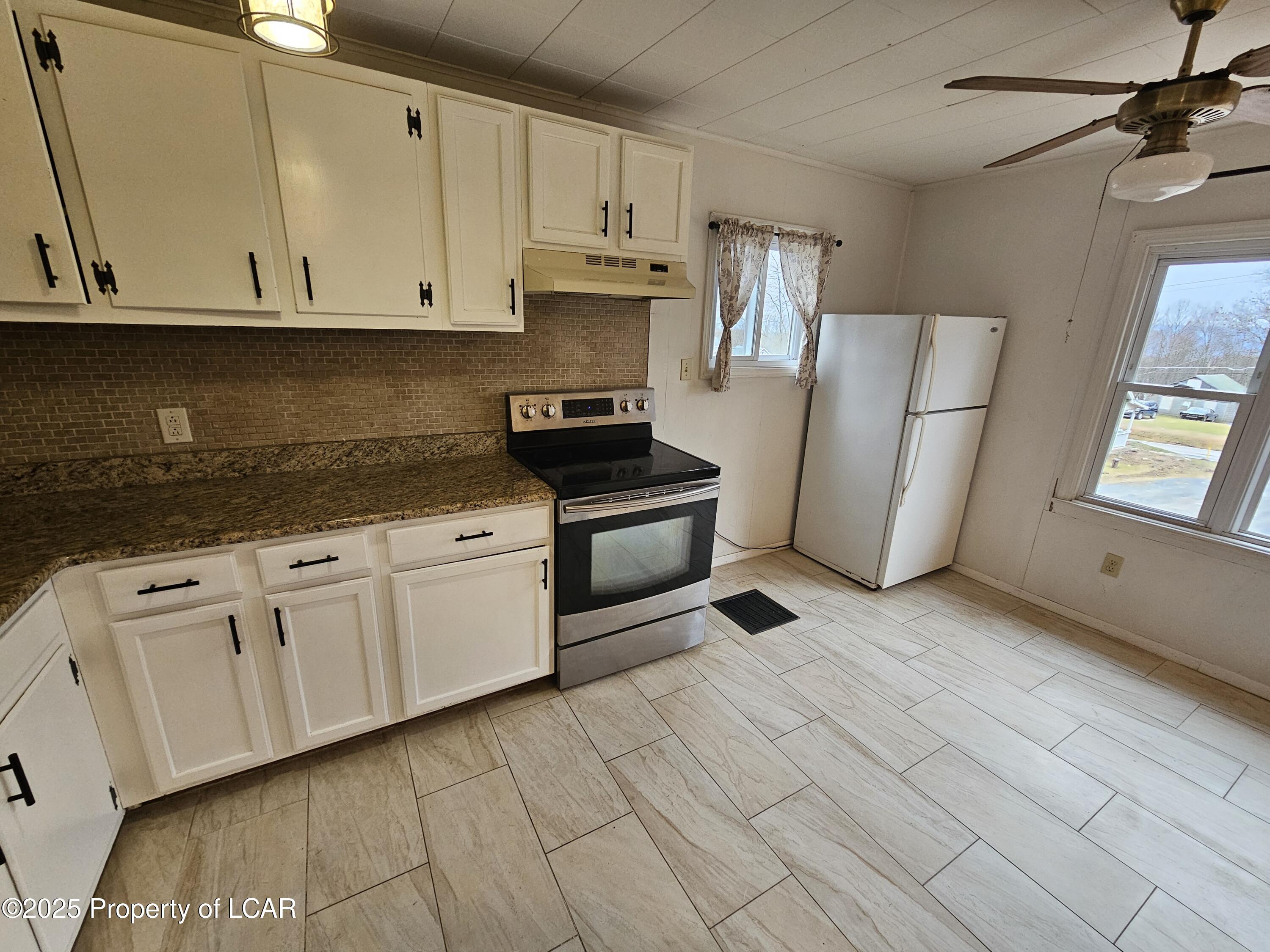 146 Weavertown Road, Shavertown, Pennsylvania image 8