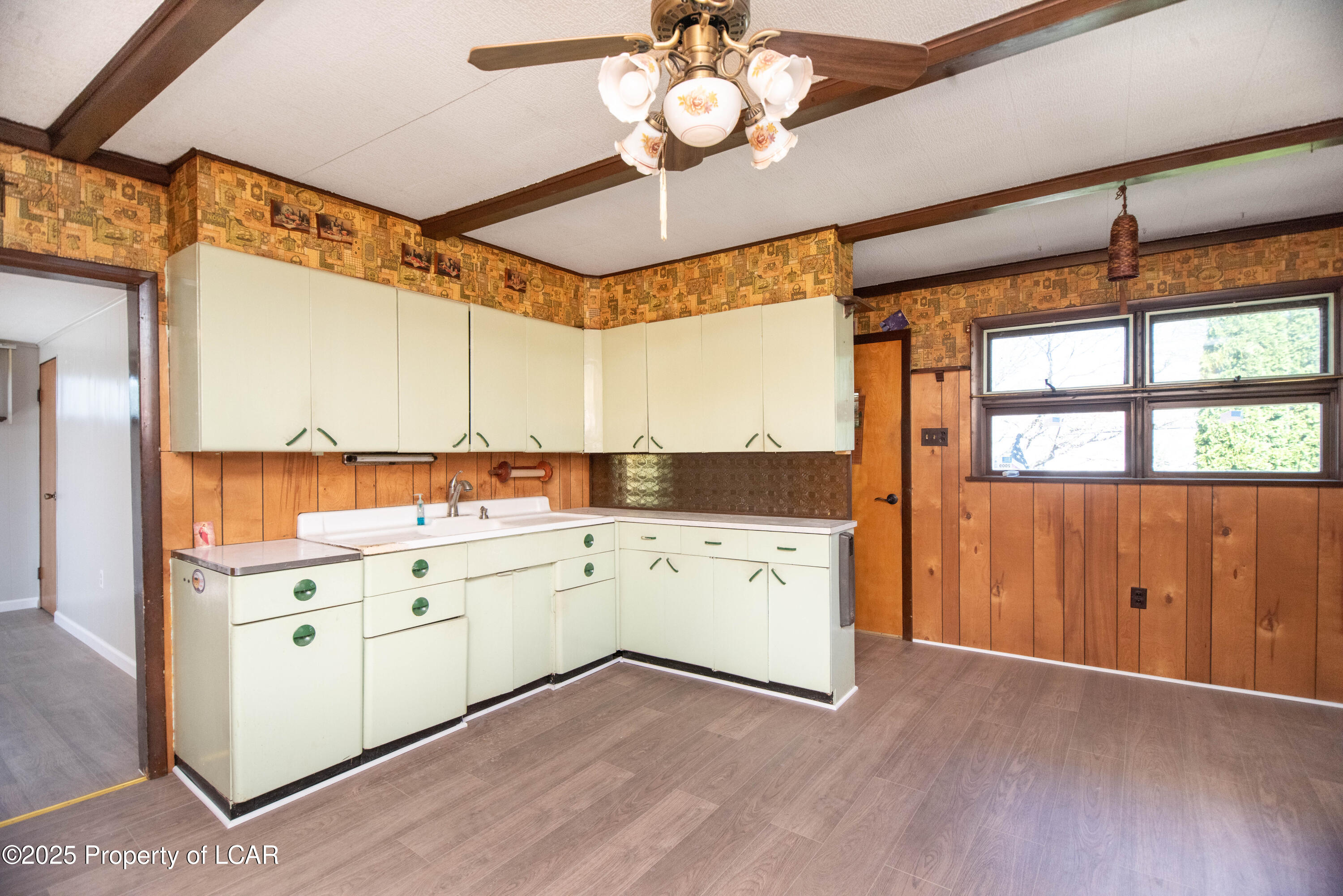 807 S Irving Avenue, Scranton, Idaho image 8