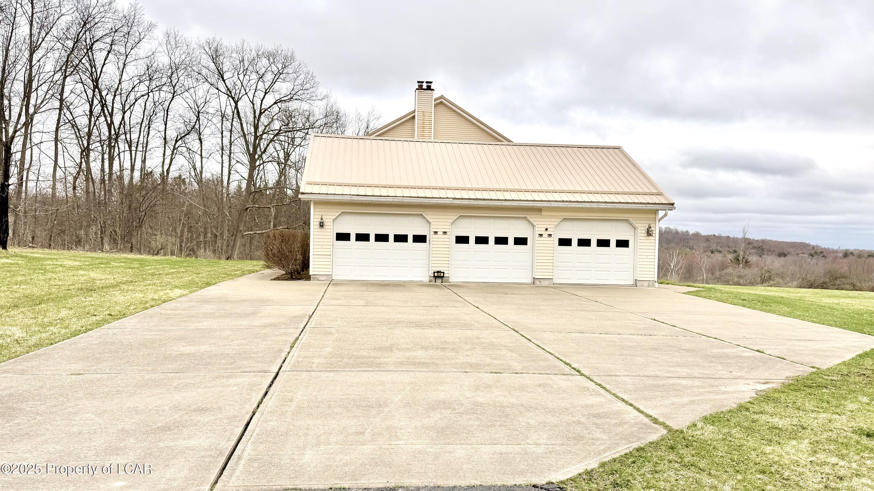 534 Stony Mountain Road, Tunkhannock, Pennsylvania image 2