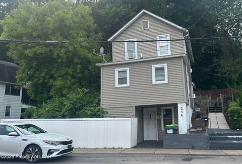 Homes For Sale - 256 Kelly Street<br/> Luzerne, PA 18709