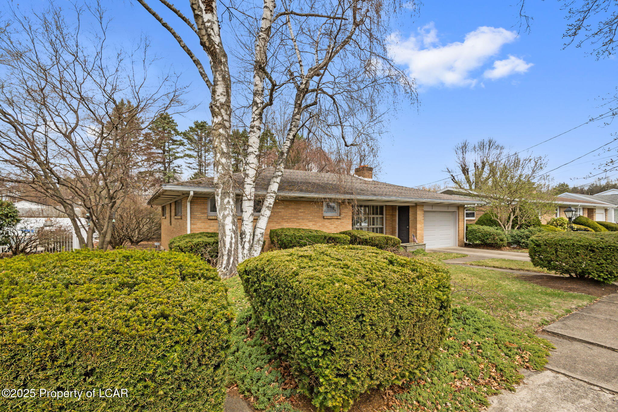 Old Forge, Pennsylvania 18618, United States, 3 Bedrooms Bedrooms, ,1 BathroomBathrooms,Residential,Pending,100947