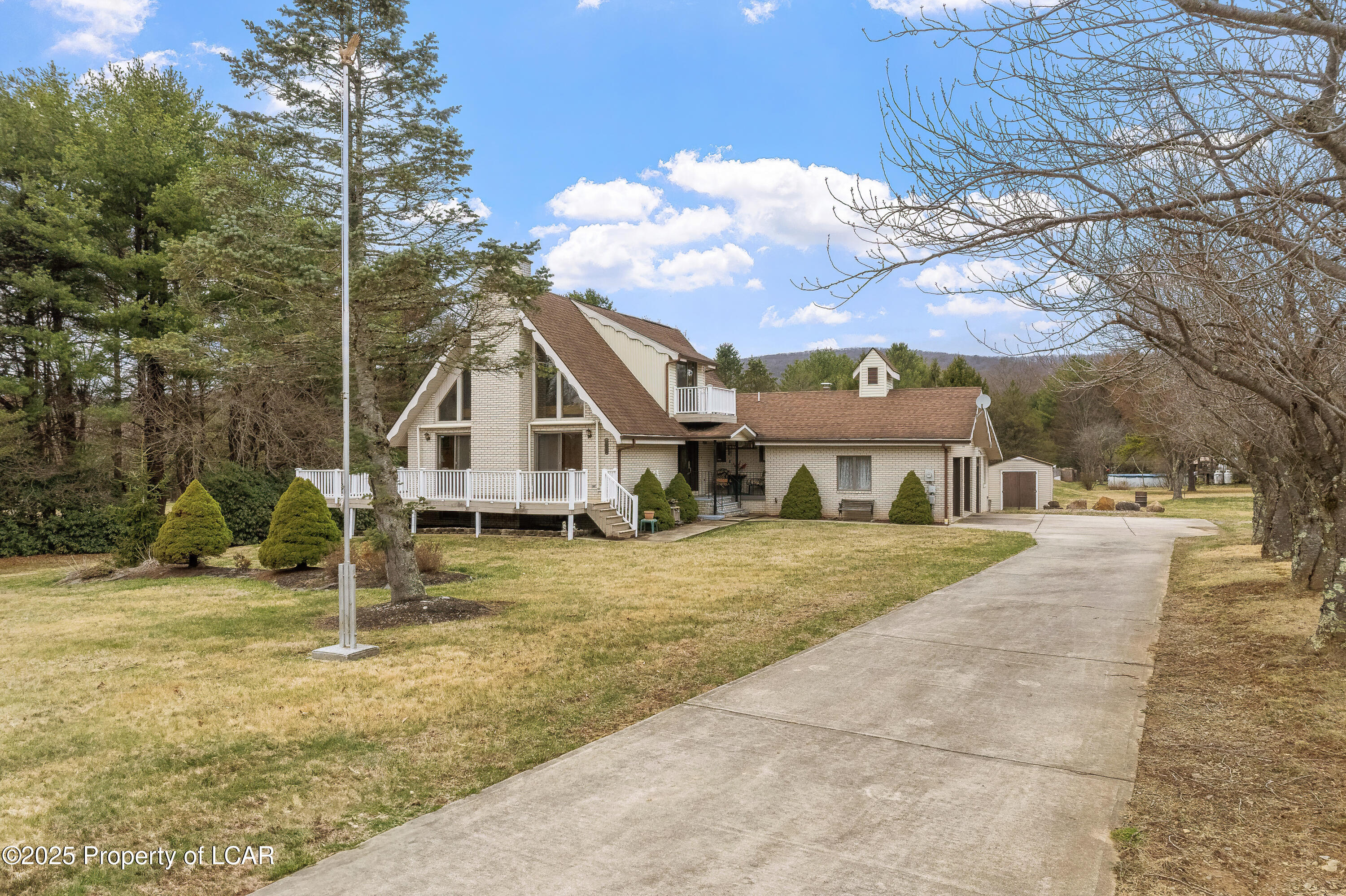 1620 Forest Street, Lehighton, Pennsylvania image 2