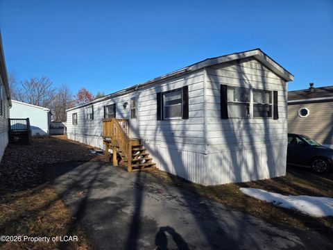 Homes For Sale - 21 Quiet Cove<br/> Pittston, PA 18640