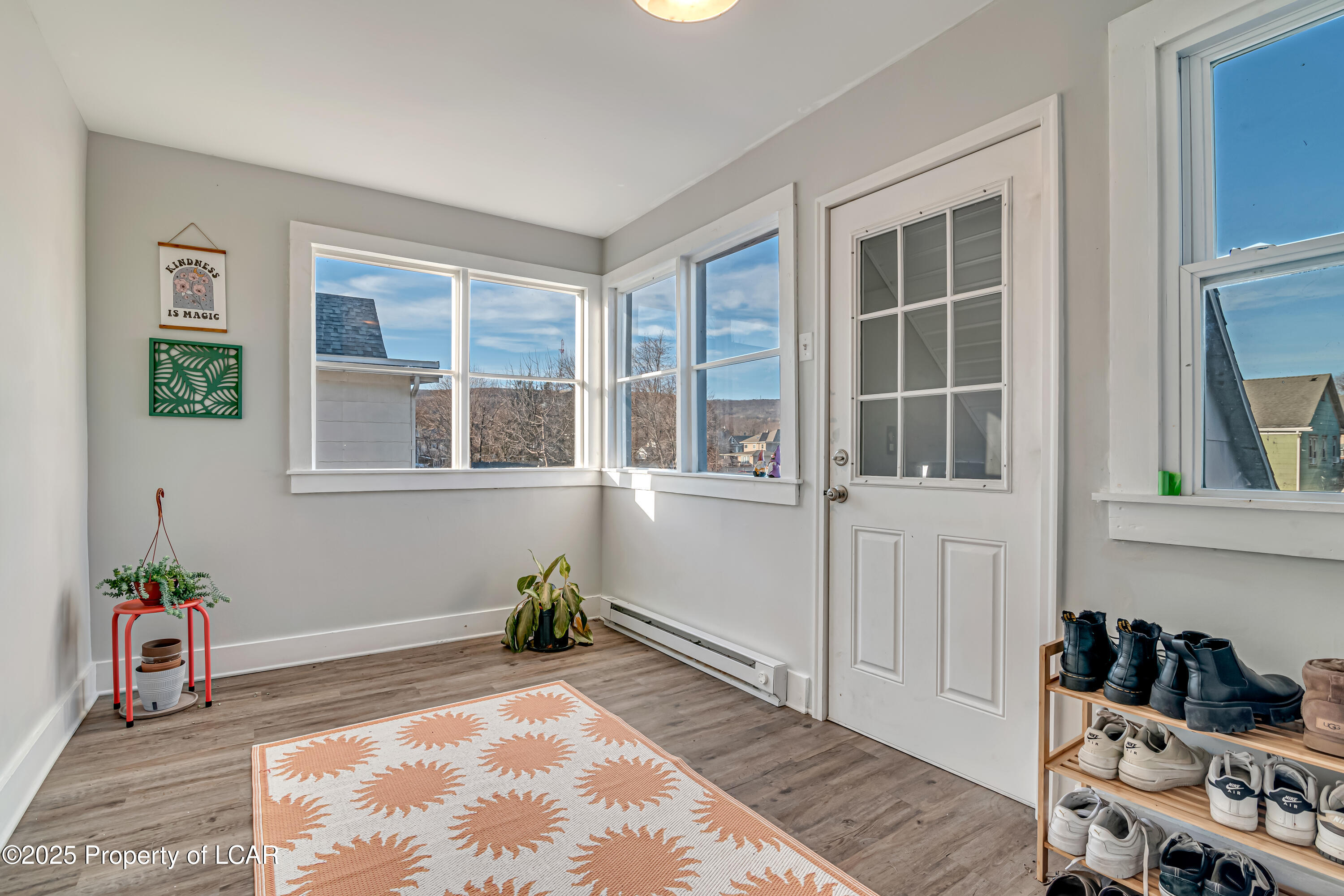 Forty Fort, Pennsylvania 18704, United States, 4 Bedrooms Bedrooms, ,2 BathroomsBathrooms,Residential,Pending,7200