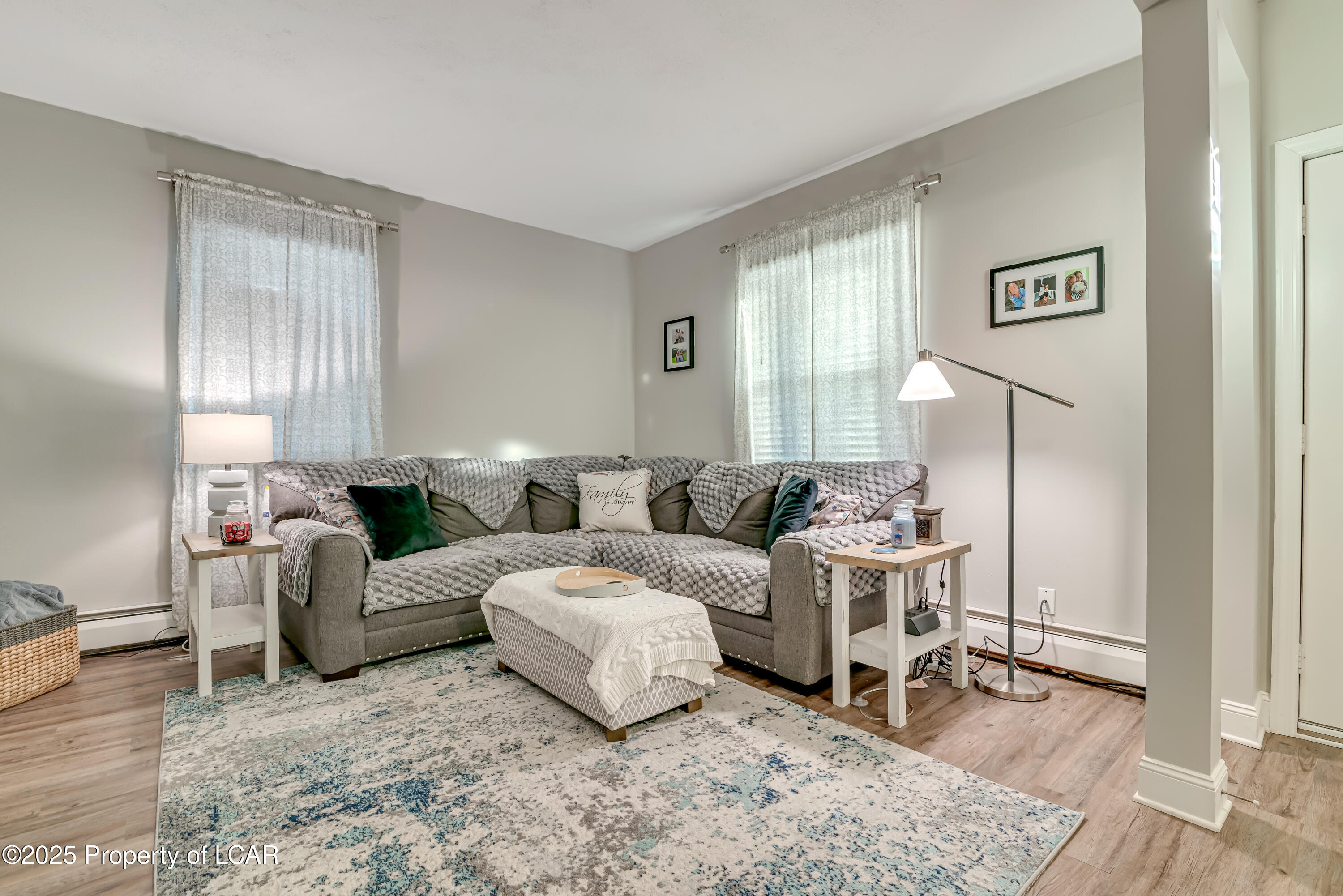 Forty Fort, Pennsylvania 18704, United States, 4 Bedrooms Bedrooms, ,2 BathroomsBathrooms,Residential,Pending,7200