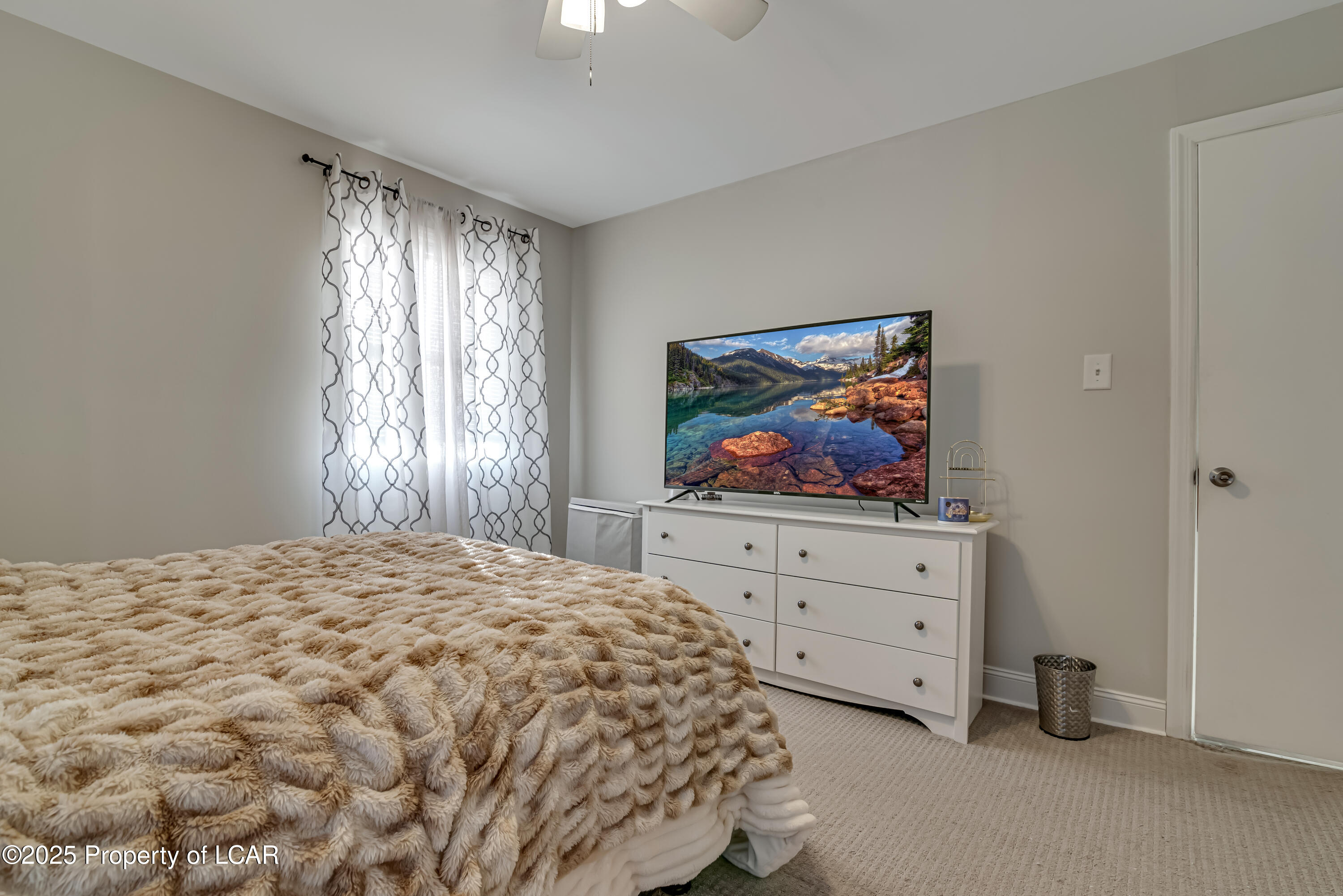 Forty Fort, Pennsylvania 18704, United States, 4 Bedrooms Bedrooms, ,2 BathroomsBathrooms,Residential,Pending,7200