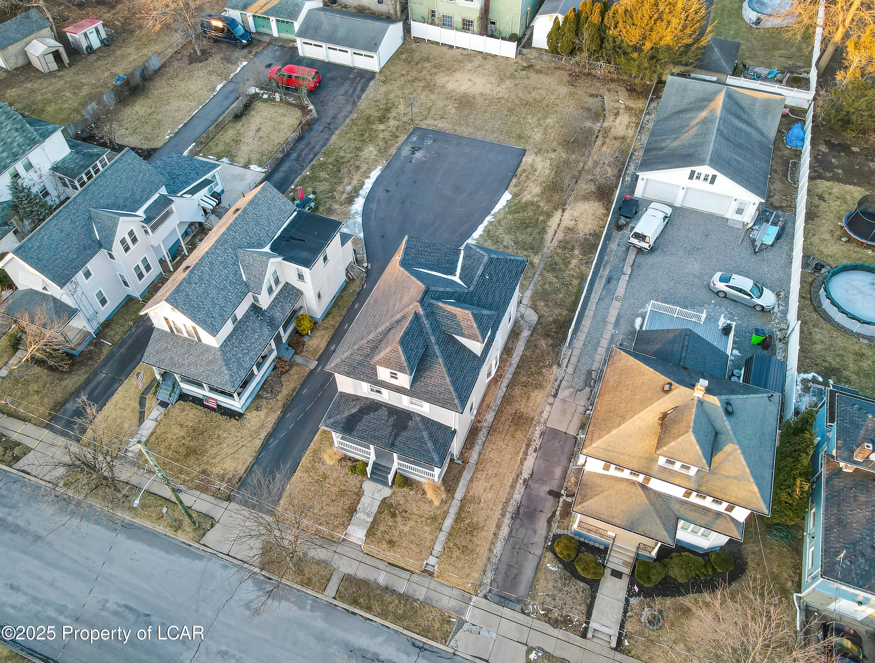 Forty Fort, Pennsylvania 18704, United States, 4 Bedrooms Bedrooms, ,2 BathroomsBathrooms,Residential,Pending,7200