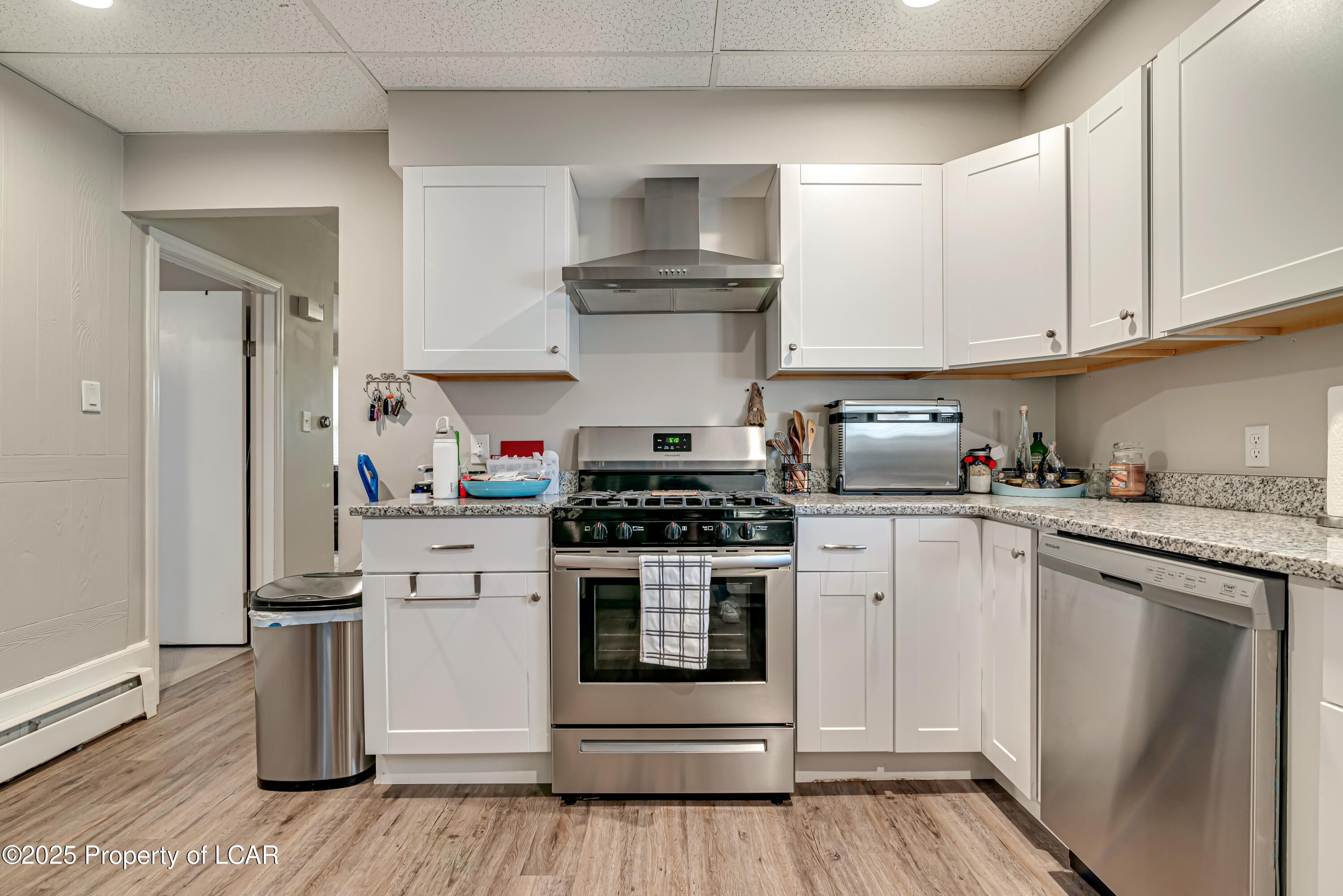 Forty Fort, Pennsylvania 18704, United States, 4 Bedrooms Bedrooms, ,2 BathroomsBathrooms,Residential,Pending,7200