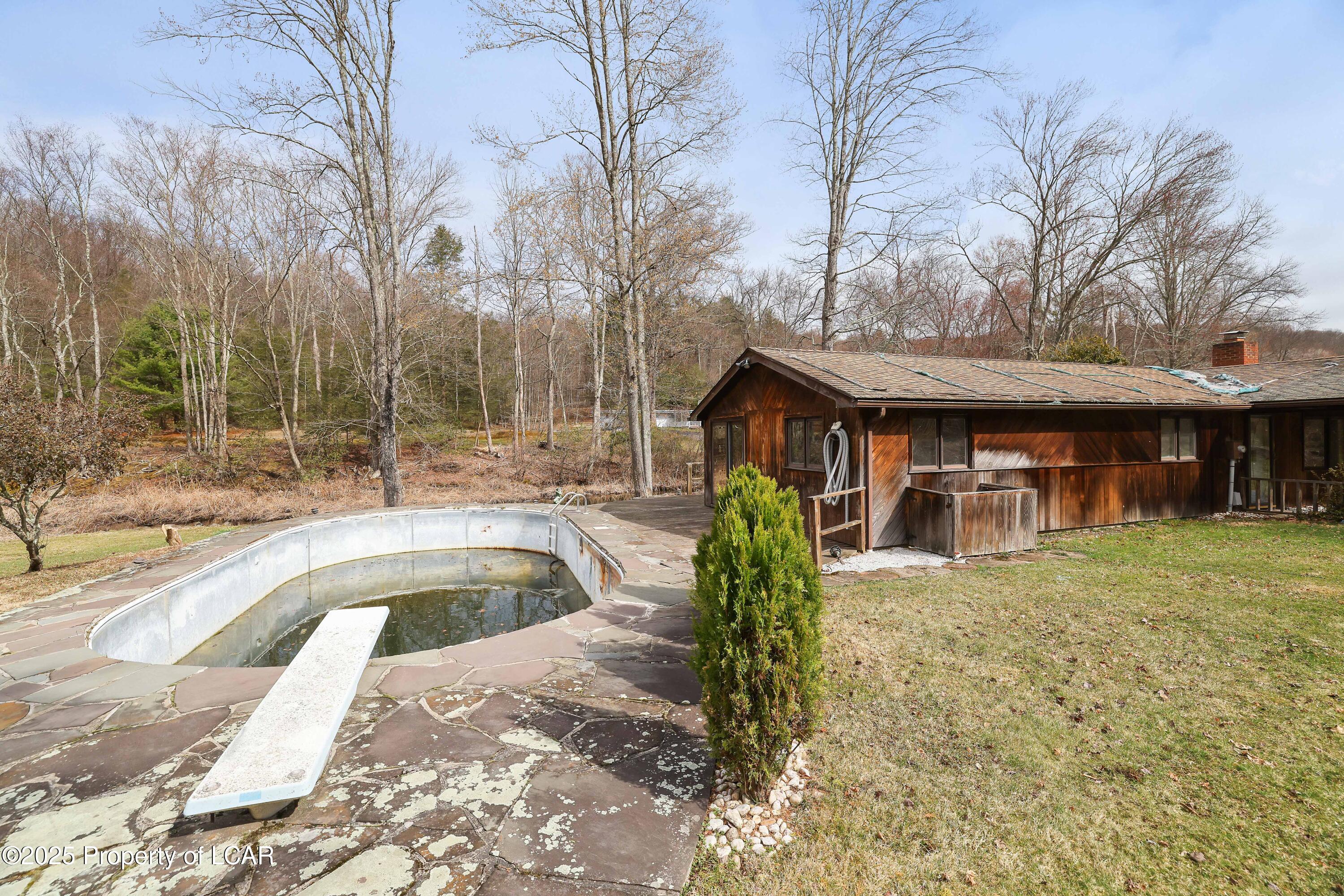 127 Beaver Drive, Harveys Lake, Pennsylvania image 4