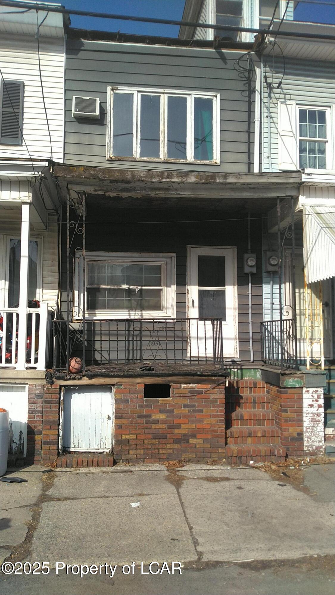 1033 Centre Street, Mahanoy City, Pennsylvania image 2