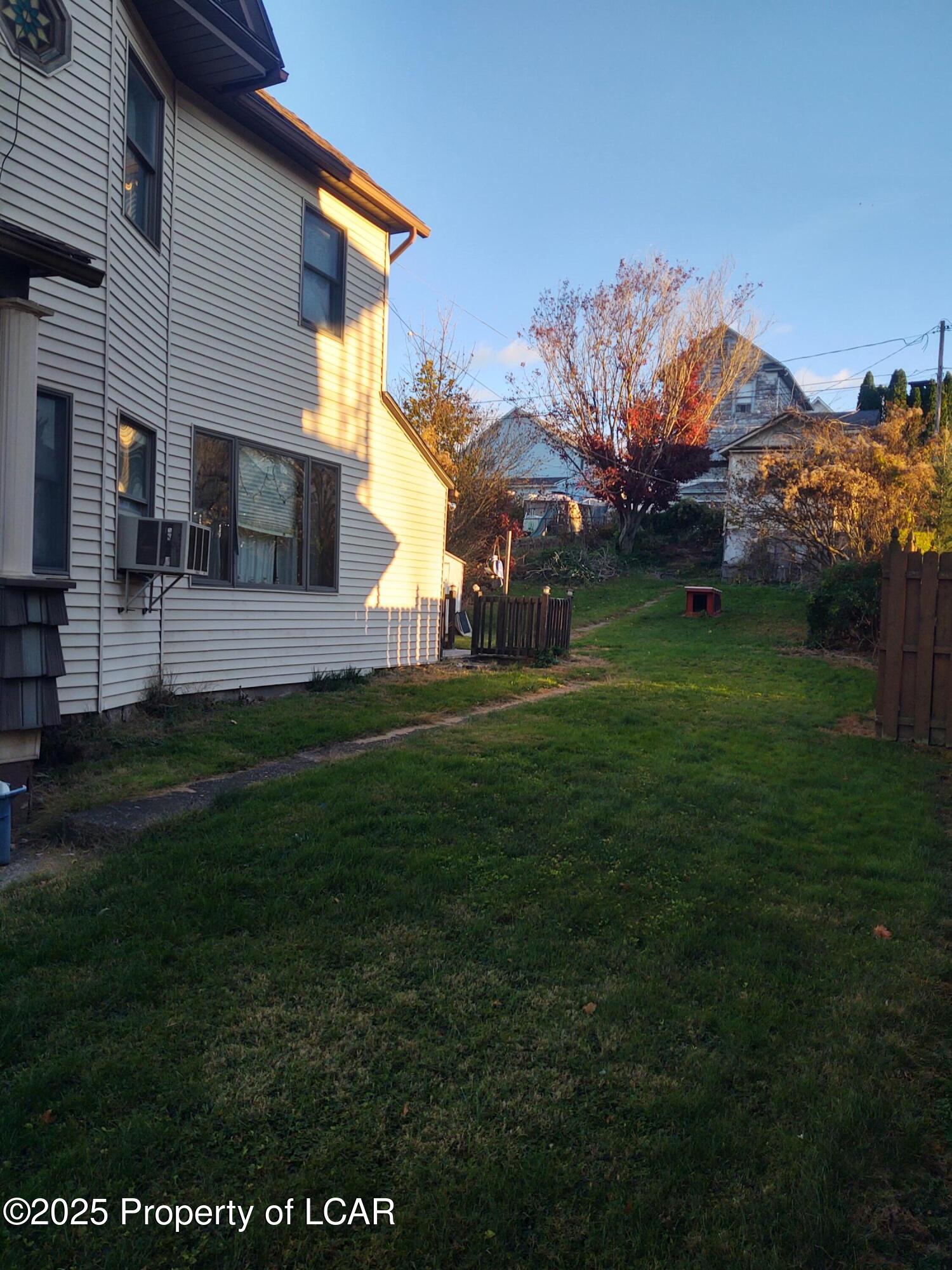 345 N Church Street, Nanticoke, Pennsylvania image 5