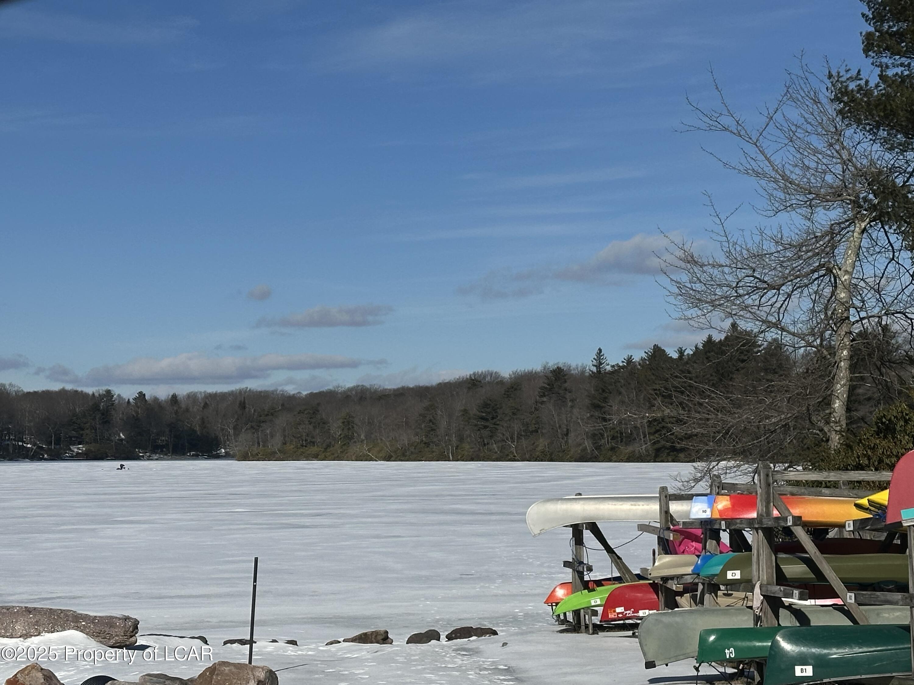 Pineknoll Drive, Lake Harmony, Pennsylvania image 5
