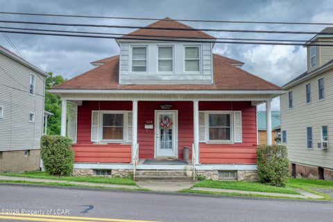 Homes For Sale - 209 Robert Street<br/> Nanticoke, PA 18634