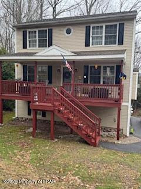 Homes For Sale - 40 Edge Rock Drive<br/> Drums, PA 18222