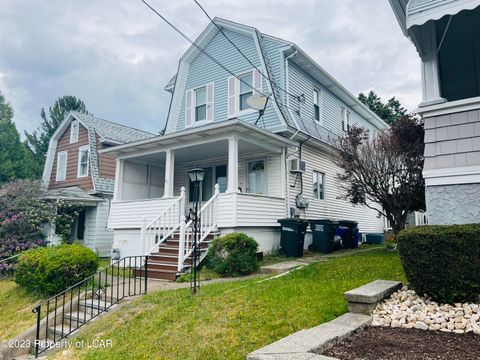 Multifamily For Sale - 715 Seybert Street<br/> Hazleton, PA 18201