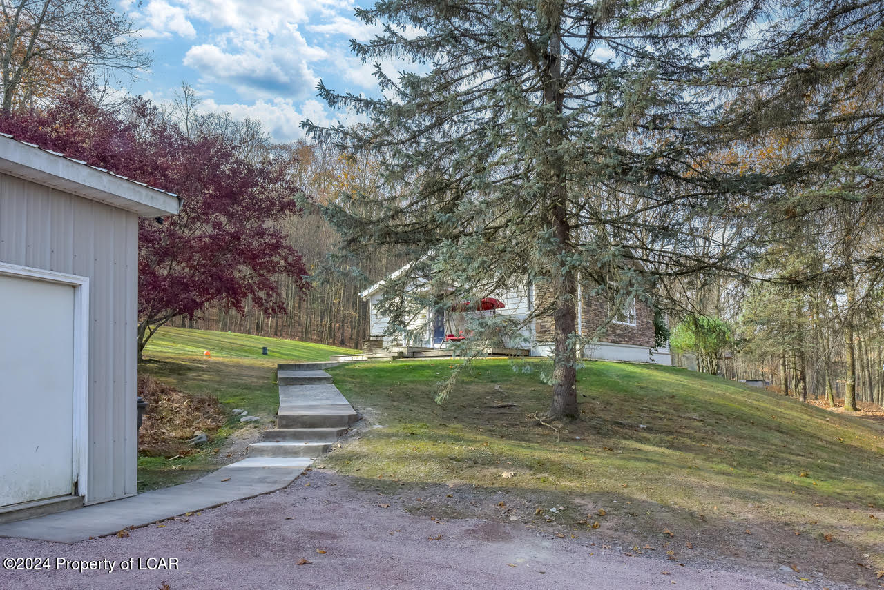 318 Sunset Road #203, Wapwallopen, Pennsylvania image 32