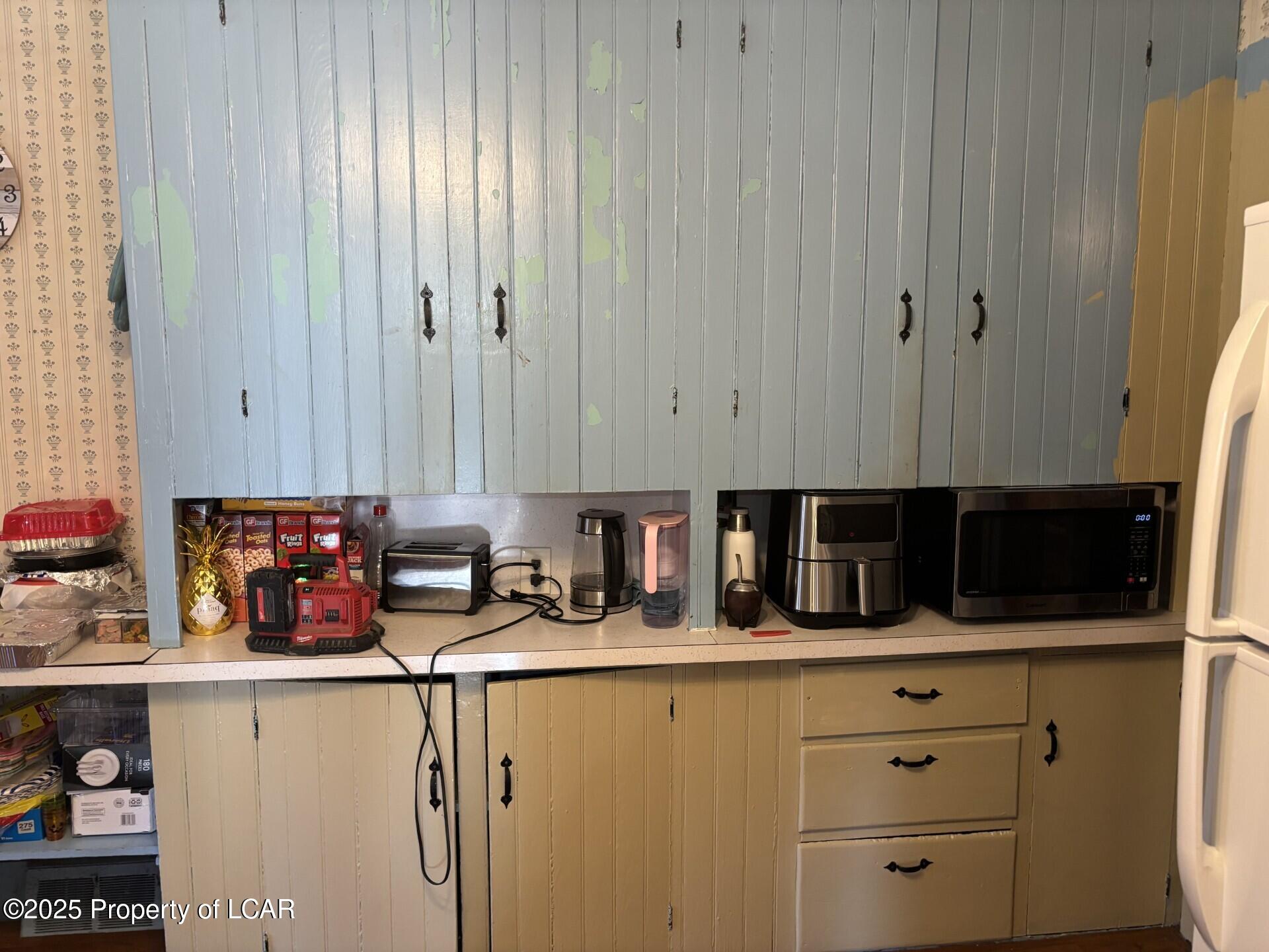 135 College Avenue, Factoryville, Alaska image 4