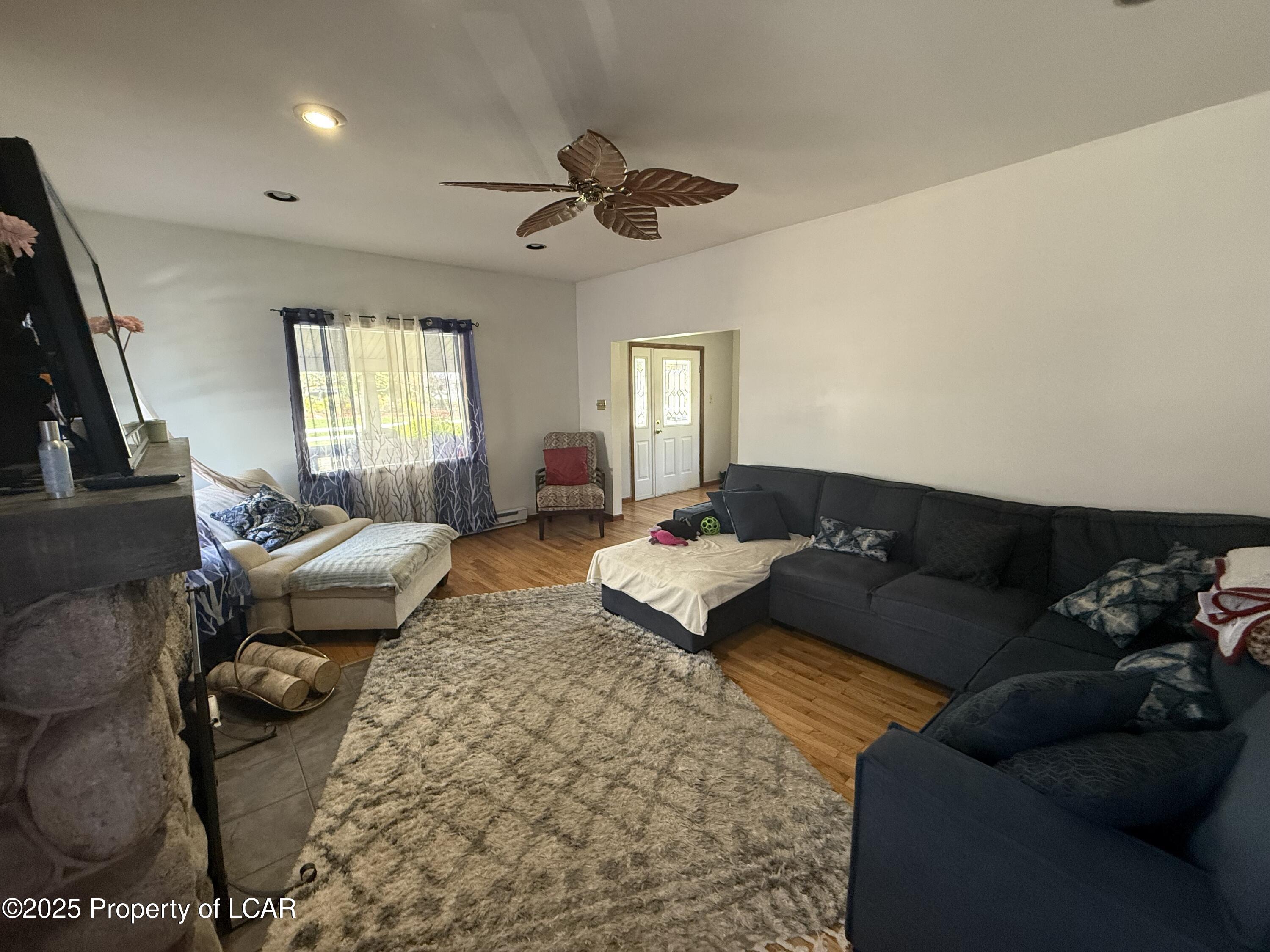 2213 Lakeside Drive, Harveys Lake, Idaho image 13