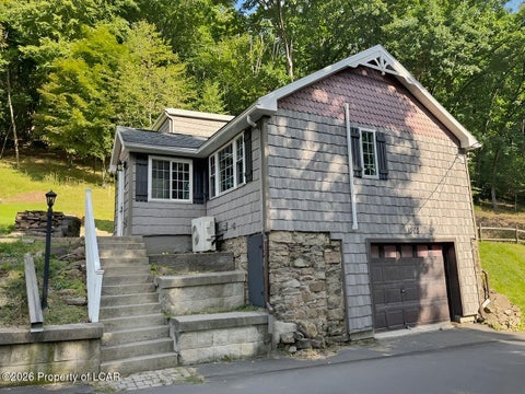 Homes For Sale - 1503 Valley Road<br/> Tamaqua, PA 18252
