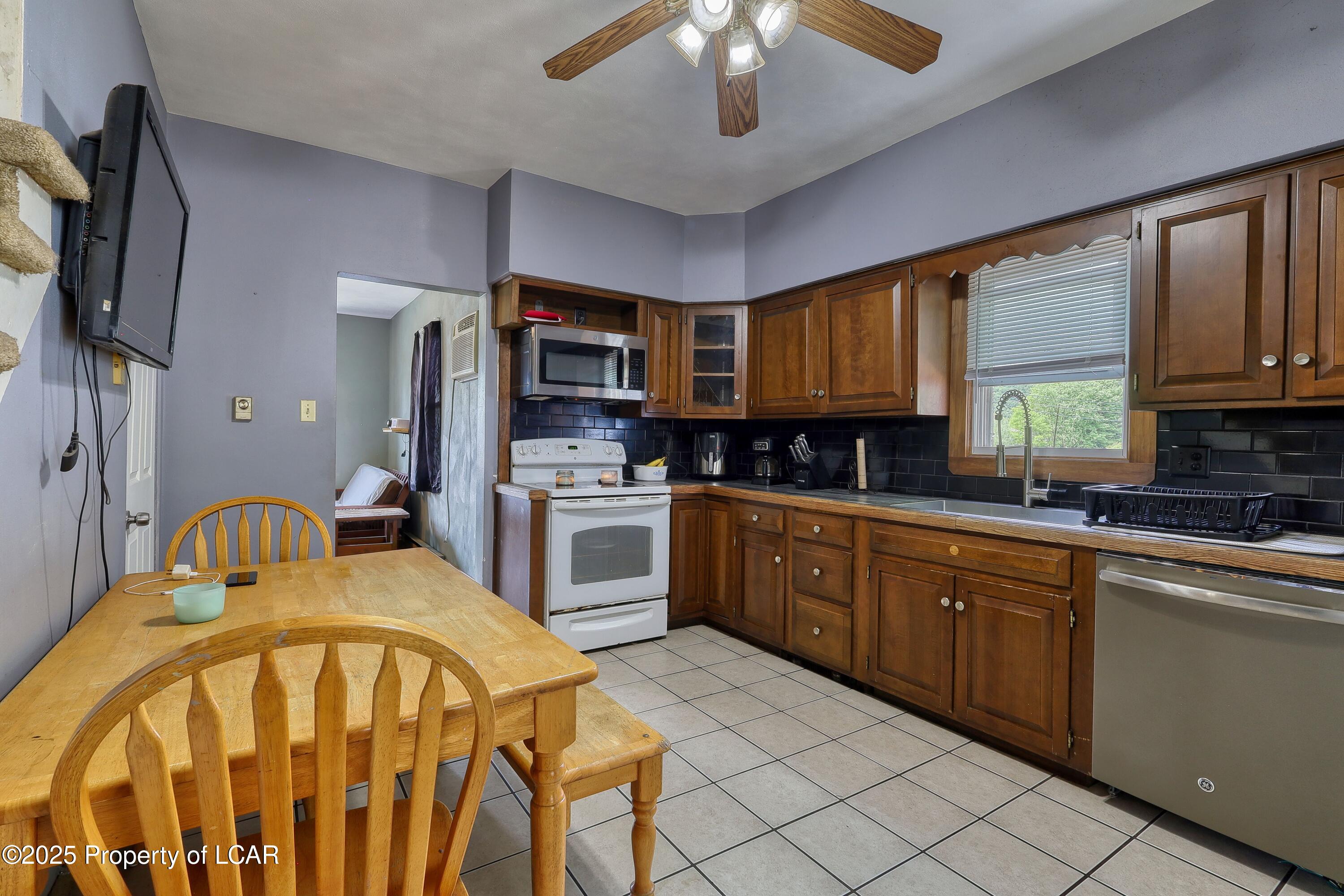 313 Poplar Street, Nanticoke, Idaho image 3