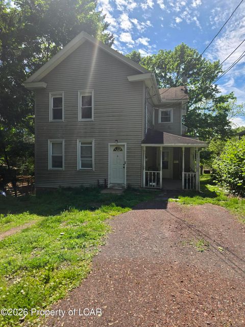Homes For Rent - 177 Gracedale Avenue<br/> Mountain Top, PA 18707