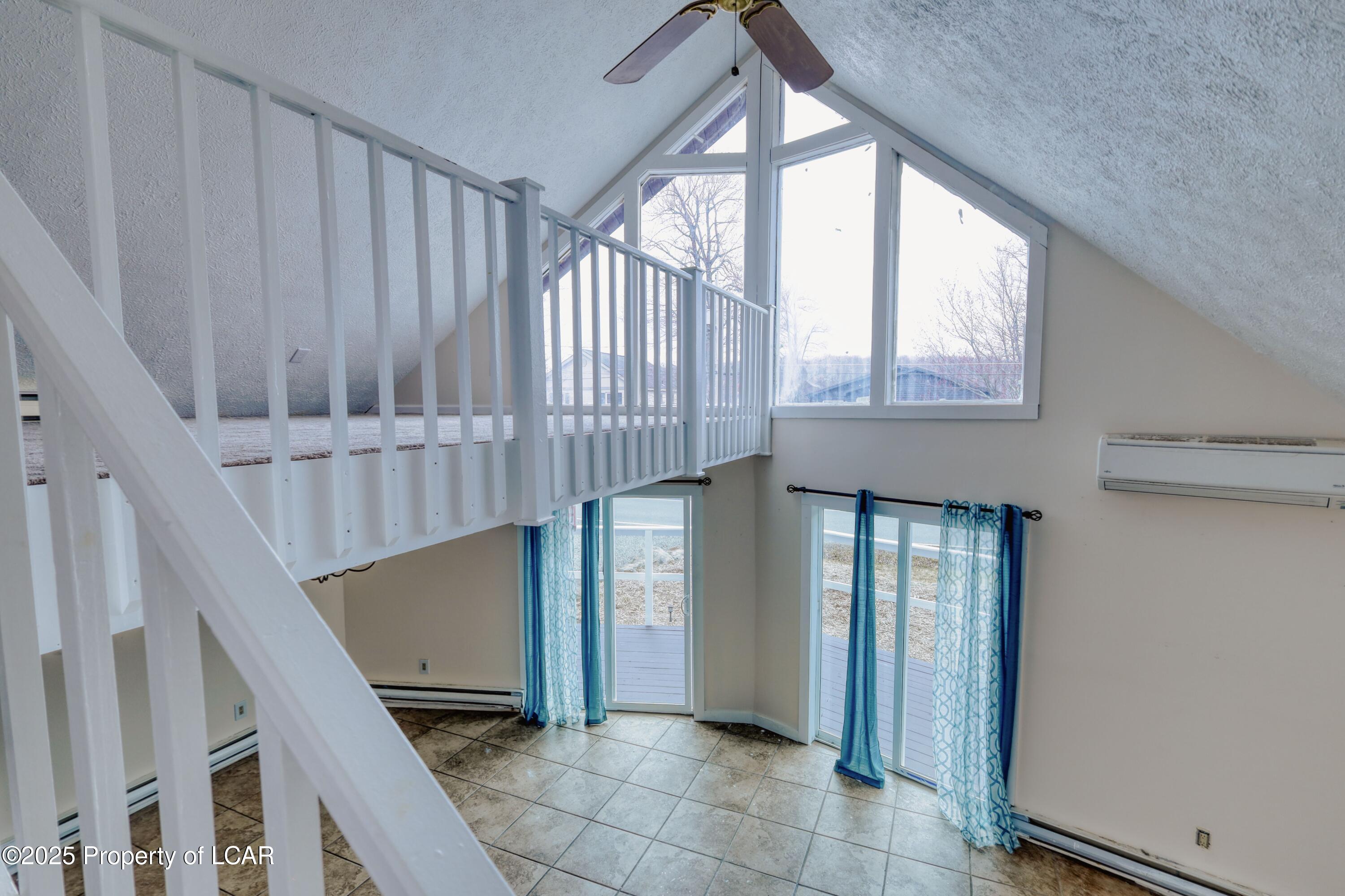 1452 Waterfront Drive, Tobyhanna, Idaho image 13
