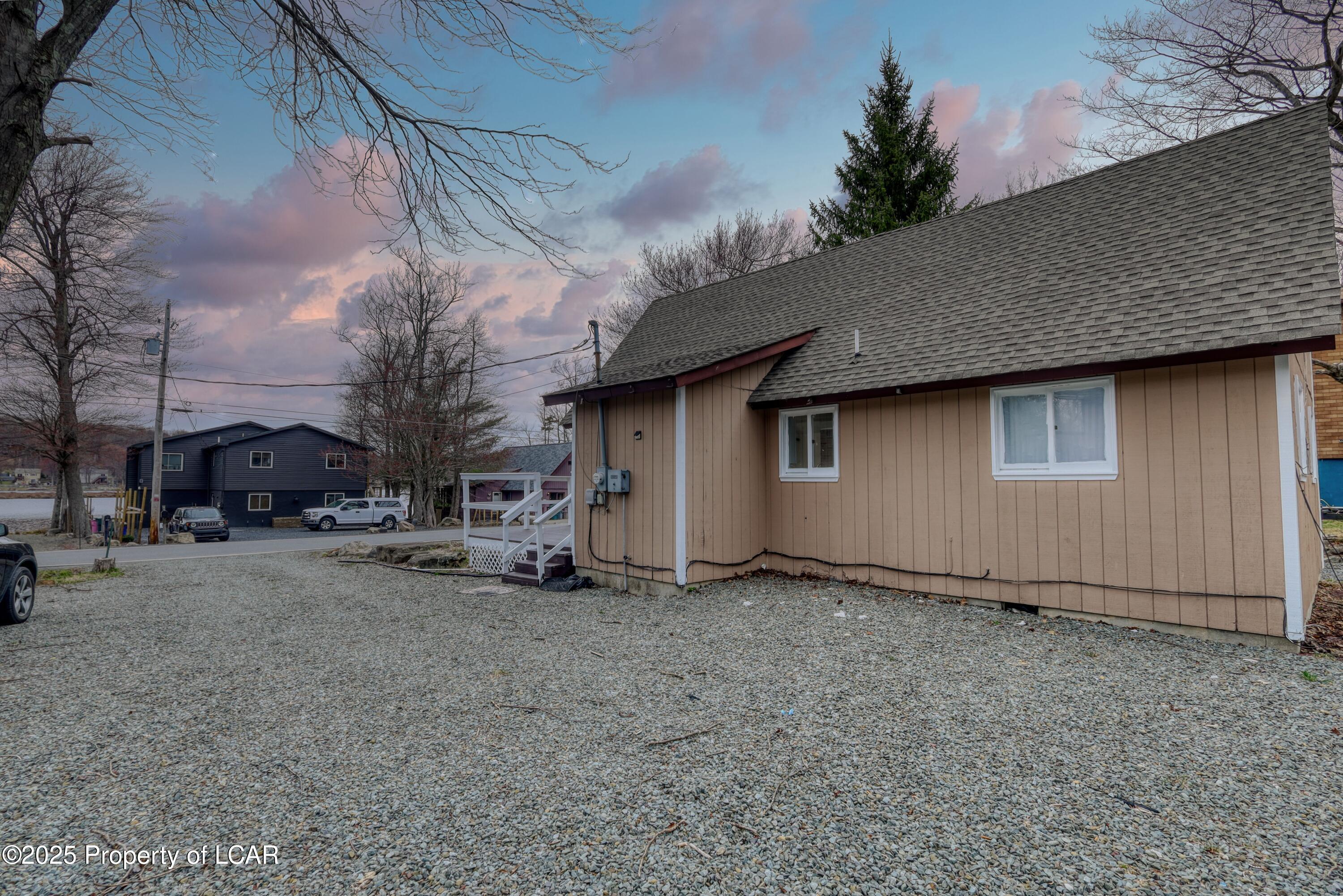 1452 Waterfront Drive, Tobyhanna, Idaho image 23