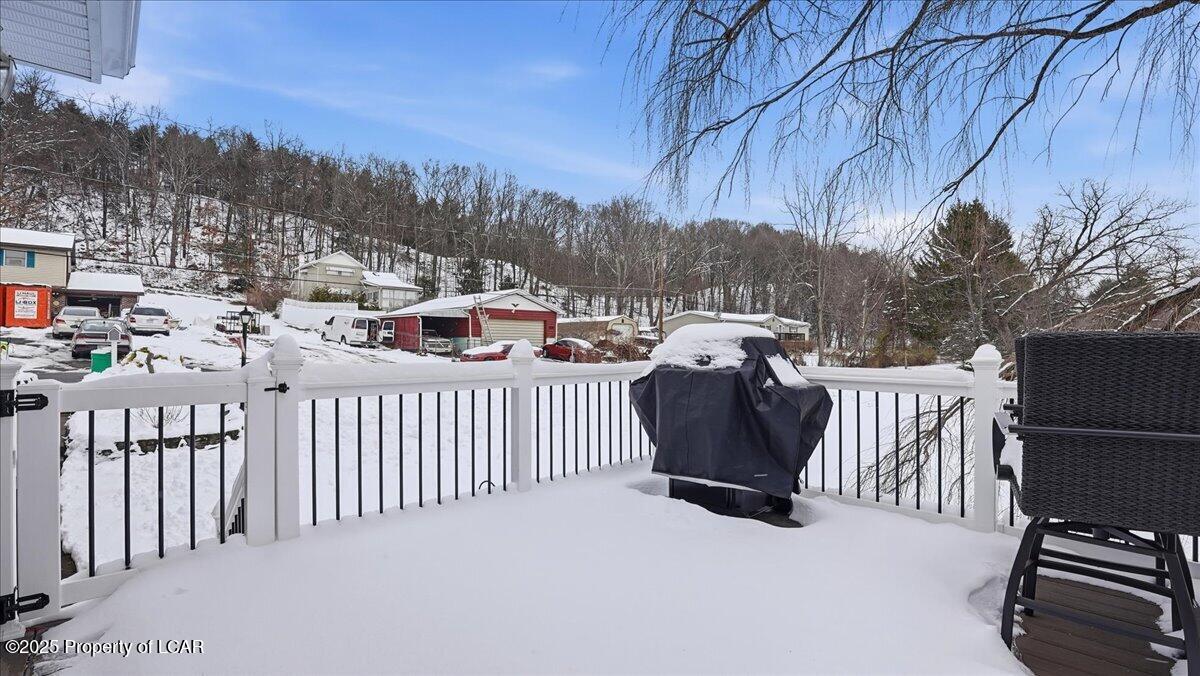 Larksville, Pennsylvania 18704, United States, 2 Bedrooms Bedrooms, ,1 BathroomBathrooms,Residential,Active,252414