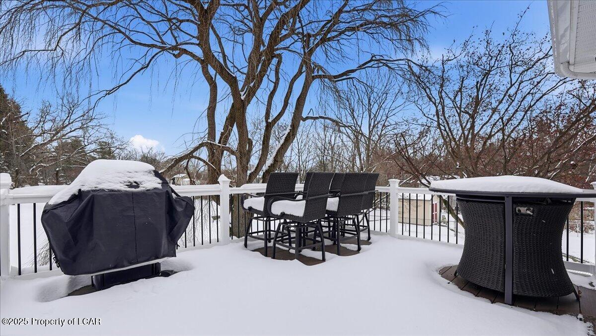 Larksville, Pennsylvania 18704, United States, 2 Bedrooms Bedrooms, ,1 BathroomBathrooms,Residential,Active,252414