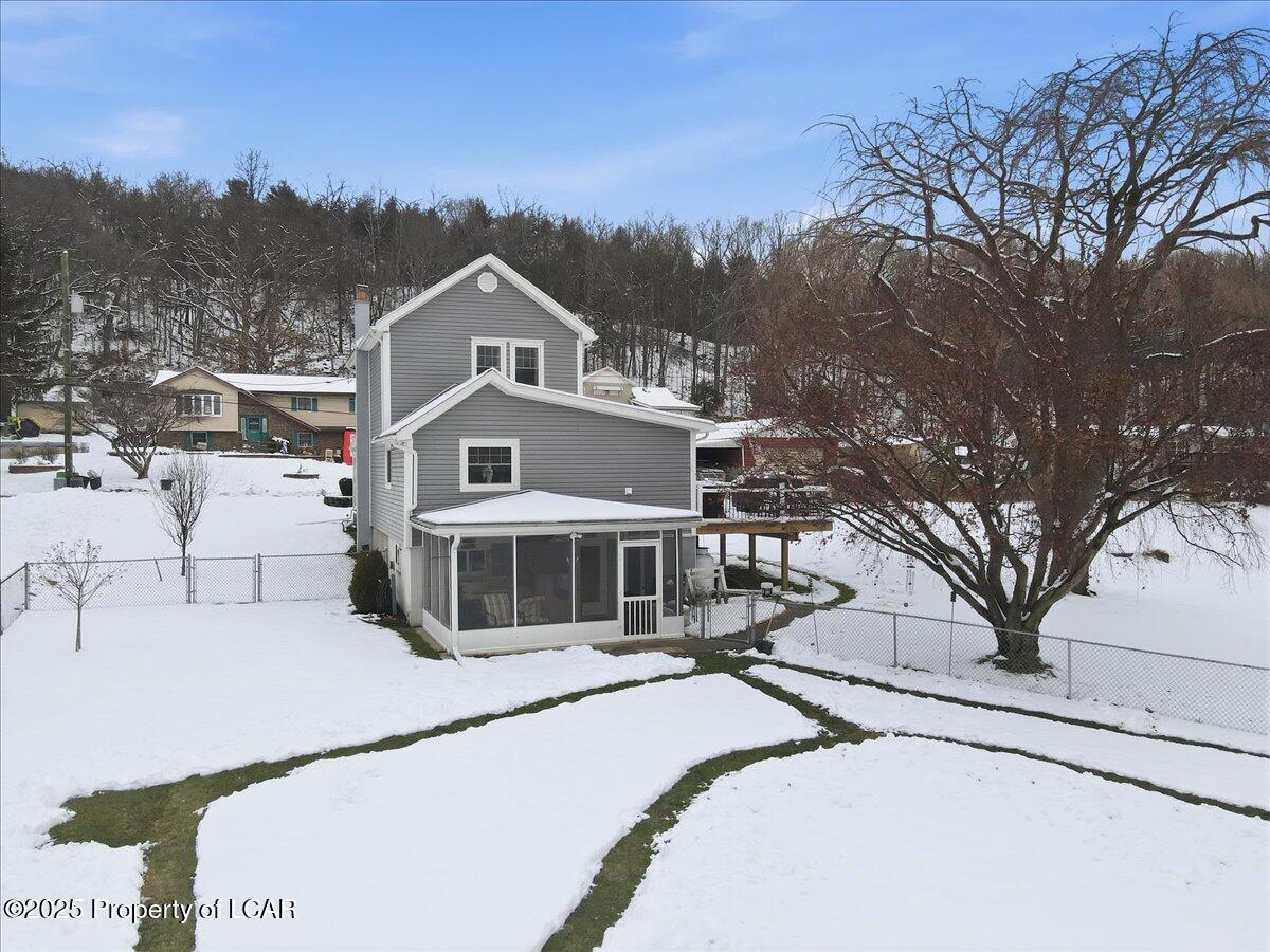 Larksville, Pennsylvania 18704, United States, 2 Bedrooms Bedrooms, ,1 BathroomBathrooms,Residential,Active,252414