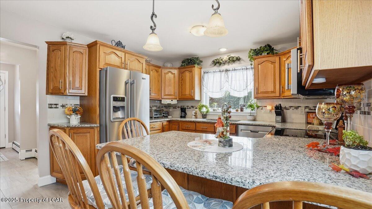 Larksville, Pennsylvania 18704, United States, 2 Bedrooms Bedrooms, ,1 BathroomBathrooms,Residential,Active,252414