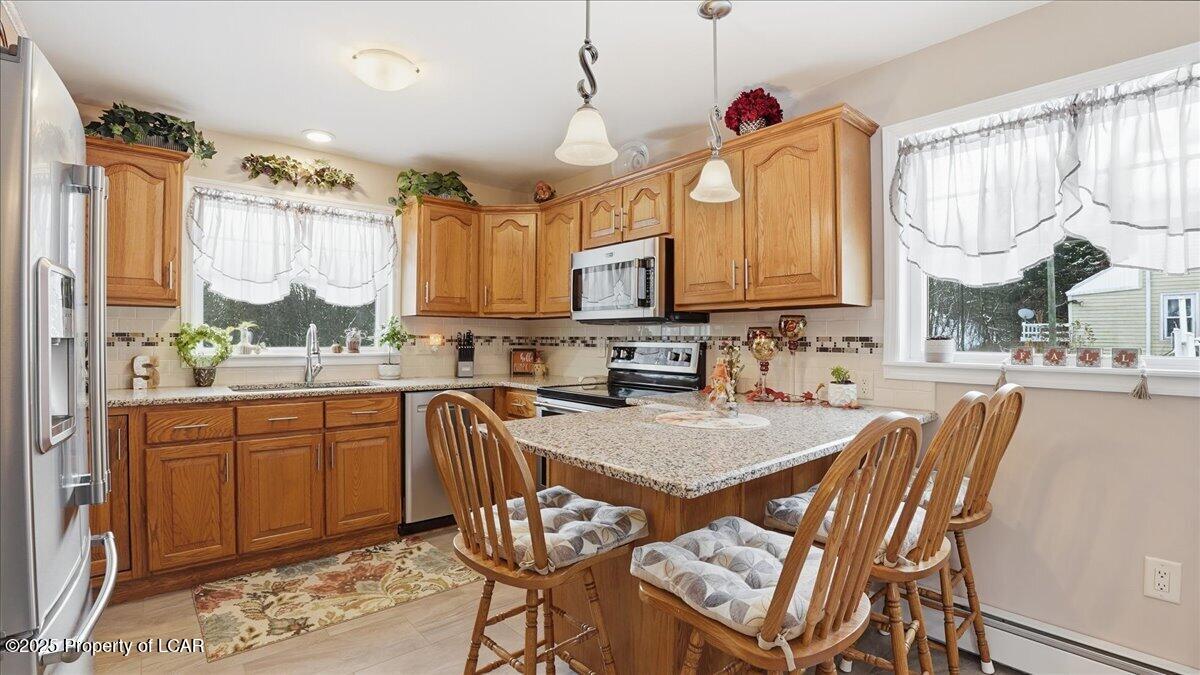 Larksville, Pennsylvania 18704, United States, 2 Bedrooms Bedrooms, ,1 BathroomBathrooms,Residential,Active,252414