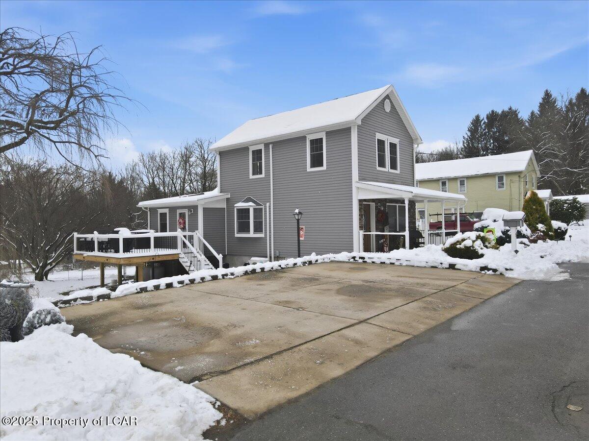 Larksville, Pennsylvania 18704, United States, 2 Bedrooms Bedrooms, ,1 BathroomBathrooms,Residential,Active,252414