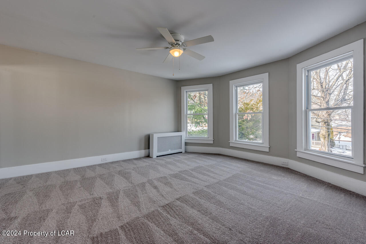 22 Machell Avenue, Dallas, Pennsylvania image 15
