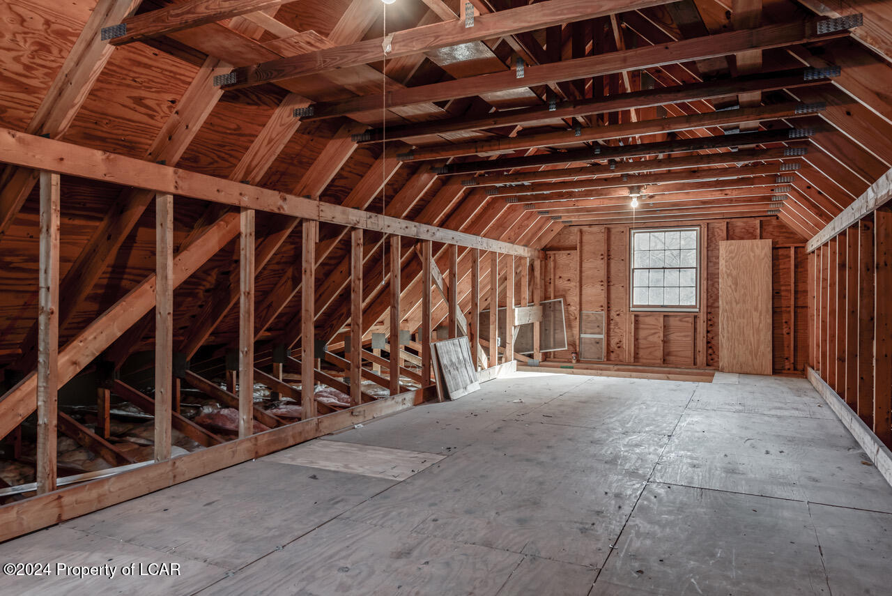22 Machell Avenue, Dallas, Pennsylvania image 27