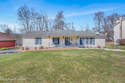 Homes For Sale - 60 Lakeview Drive<br/> Luzerne County, Mountain Top, PA 18707