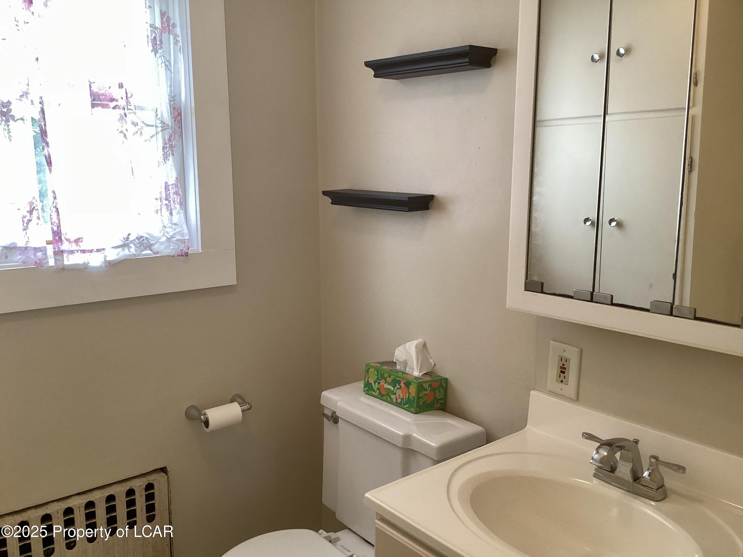 326 Warren Street, West Pittston, Alaska image 24
