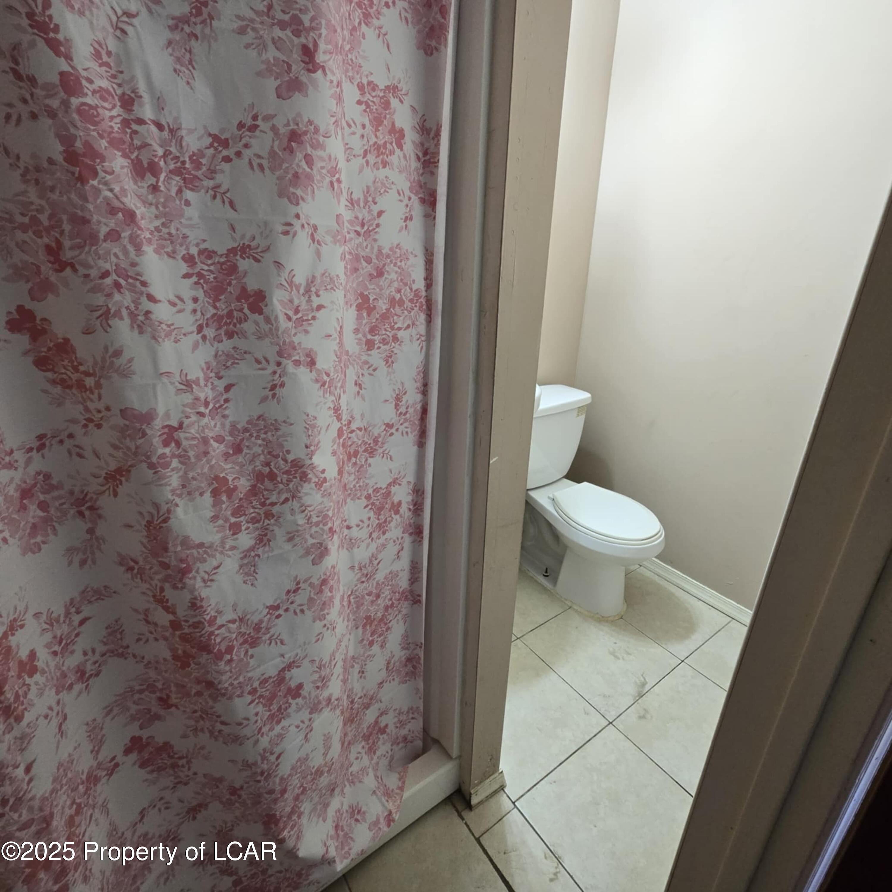 11 N Bruce Lane, Wilkes-Barre, Alaska image 10