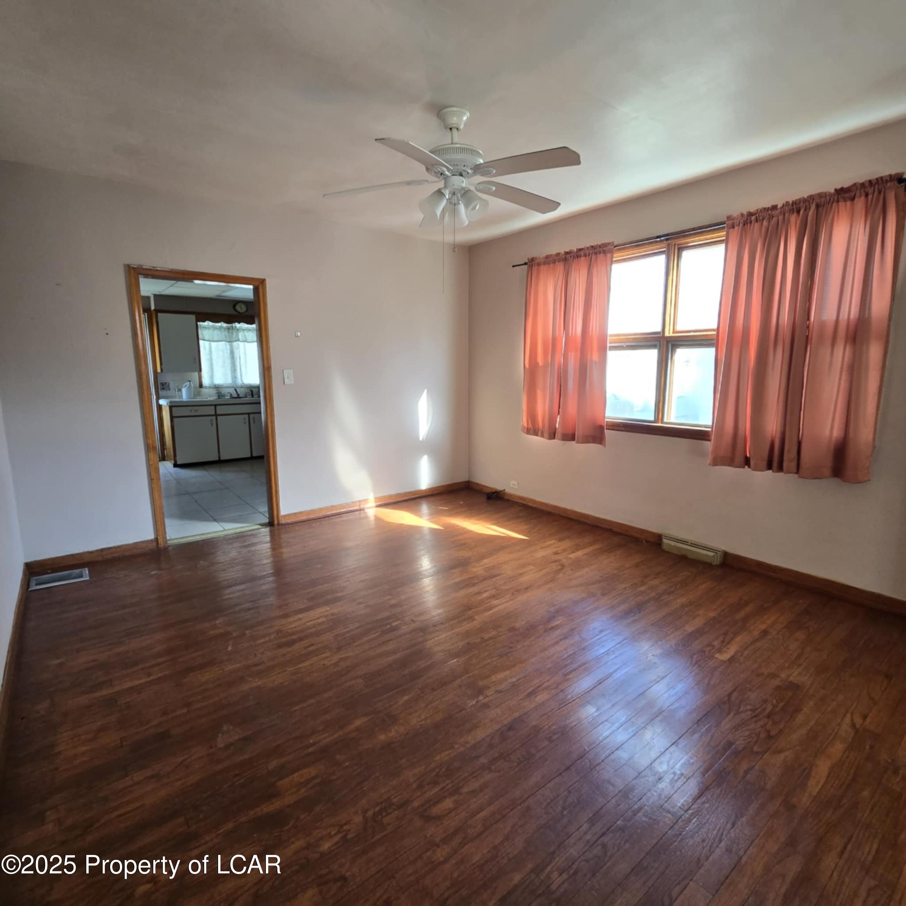 11 N Bruce Lane, Wilkes-Barre, Alaska image 5