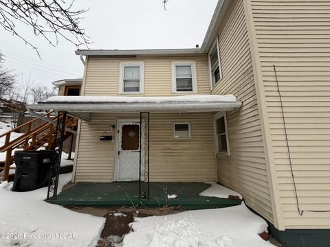 Multifamily For Sale - 451 Moss Street<br/> Luzerne County, Plymouth, PA 18651