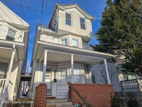 Multifamily For Sale - 345 4th Street<br/> Bloomsburg, PA 17815
