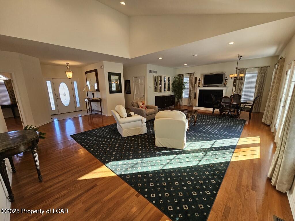 8 Hawthorne Place, Dallas, Pennsylvania image 5