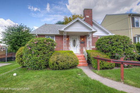 Homes For Sale - 553 Putnam Street<br/> West Hazleton, PA 18202
