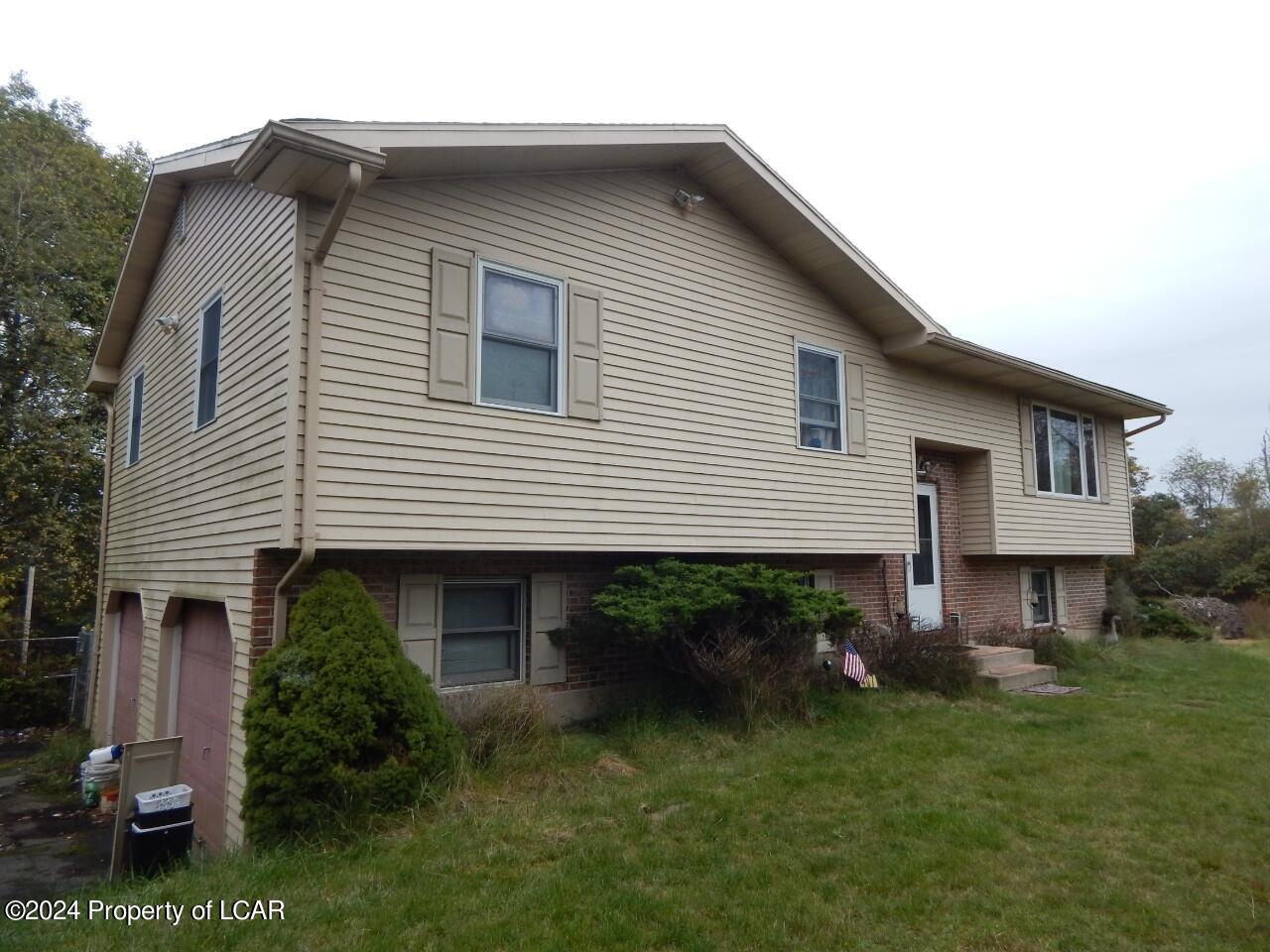 407 N Patten Circle, Albrightsville, Pennsylvania image 3