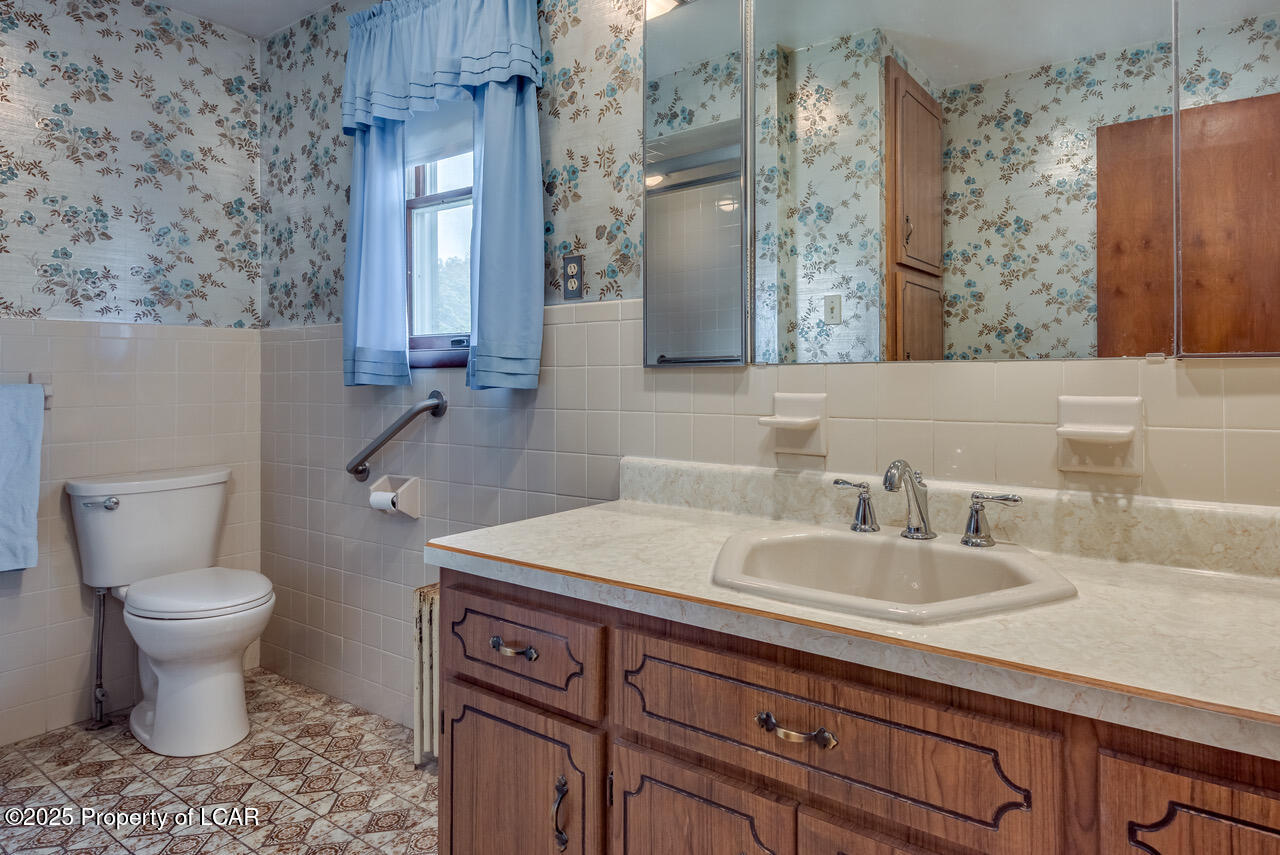 129 Everhart Street, Dupont, Alaska image 8