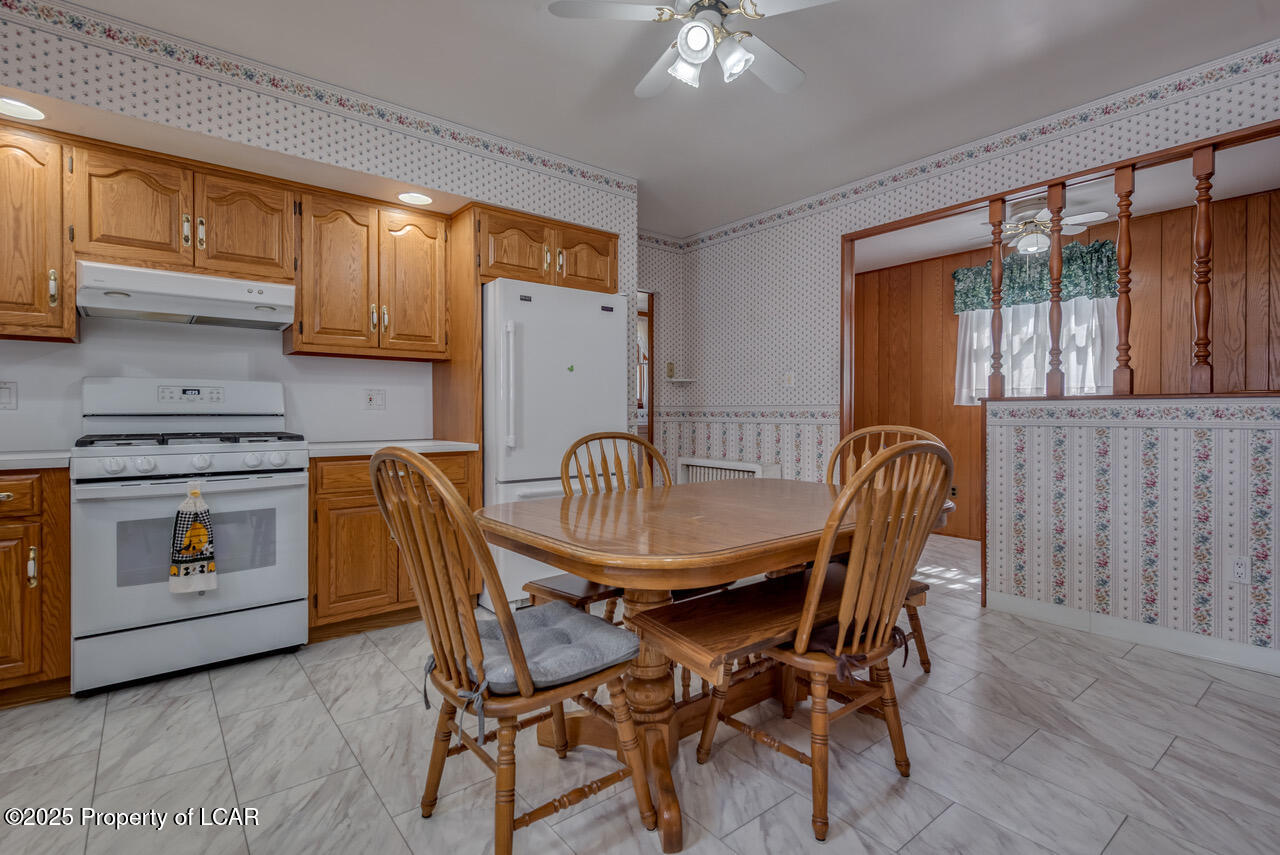 129 Everhart Street, Dupont, Alaska image 3