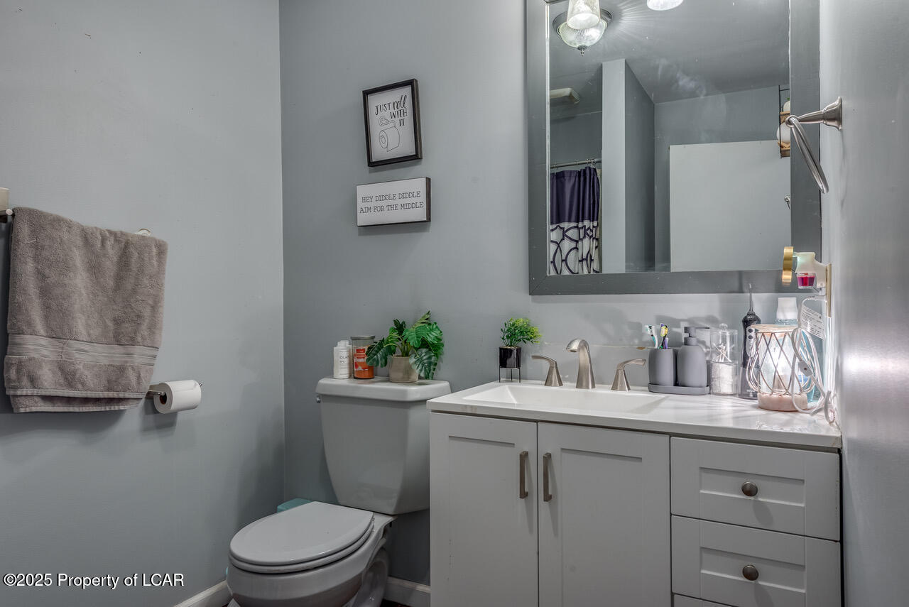 111 Buck Ridge Drive, Drums, Pennsylvania image 31